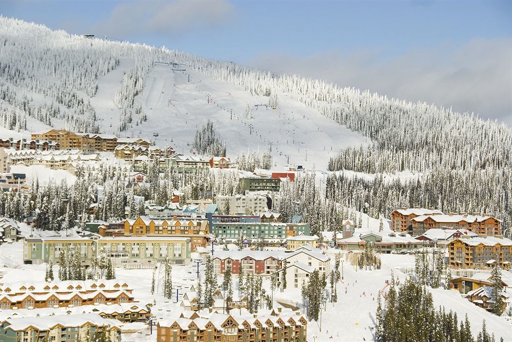 White Crystal Inn Big White Ski Resort Exterior photo