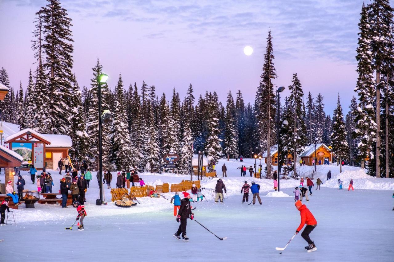 White Crystal Inn Big White Ski Resort Exterior photo